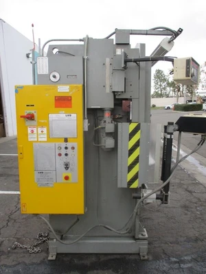 USED 1990 LVD 65-JS-06