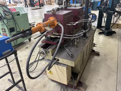 USED YLM CR-T38D
