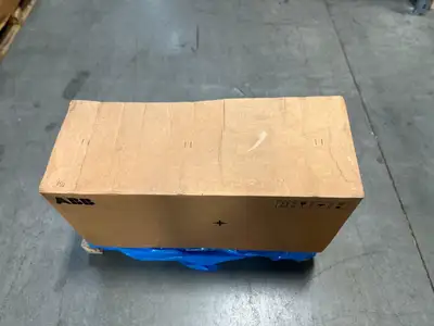 USED ABB ACS880-01-206A-2