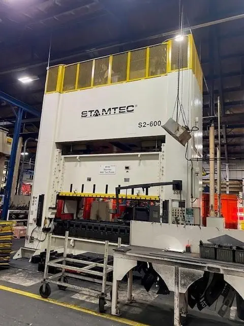 Used 2002 NOT PROVIDED NOT PROVIDED Straight Side Presses | BLUMBERG MACHINERY COMPANY #399070