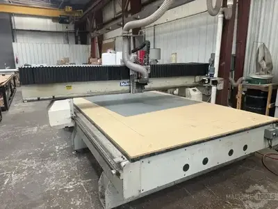 USED 2003 MULTICAM SERIES 3000