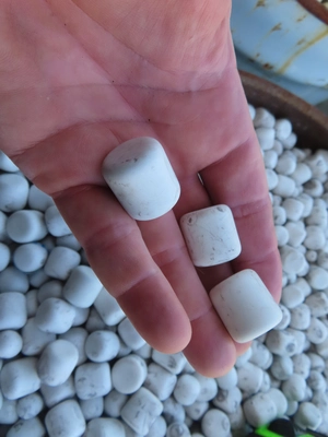 Pebble Mil Media,  alumina cylinders mix,  7/8" x 3/4" and down, 4,400 lbs.