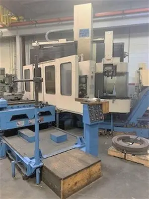 USED 1984 MAZAK MEGATURN A12 W/2 PALLETS