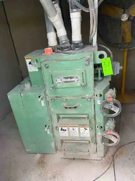 Used ROSKAMP DP900-18 Roller Mills New Jersey US | Phoenix Equipment Corp #176370