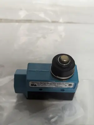 New | in-Stock HONEYWELL BZE6-2RN Miscellaneous Equipment (Electrical & Power) | Surplus Asset Holdings #1189902