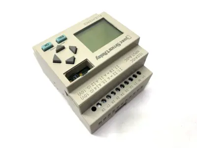 USED IDEC SMARTRELAY PROGRAMMABLE CPU 8 DIGITAL INPUTS 12/24VDC