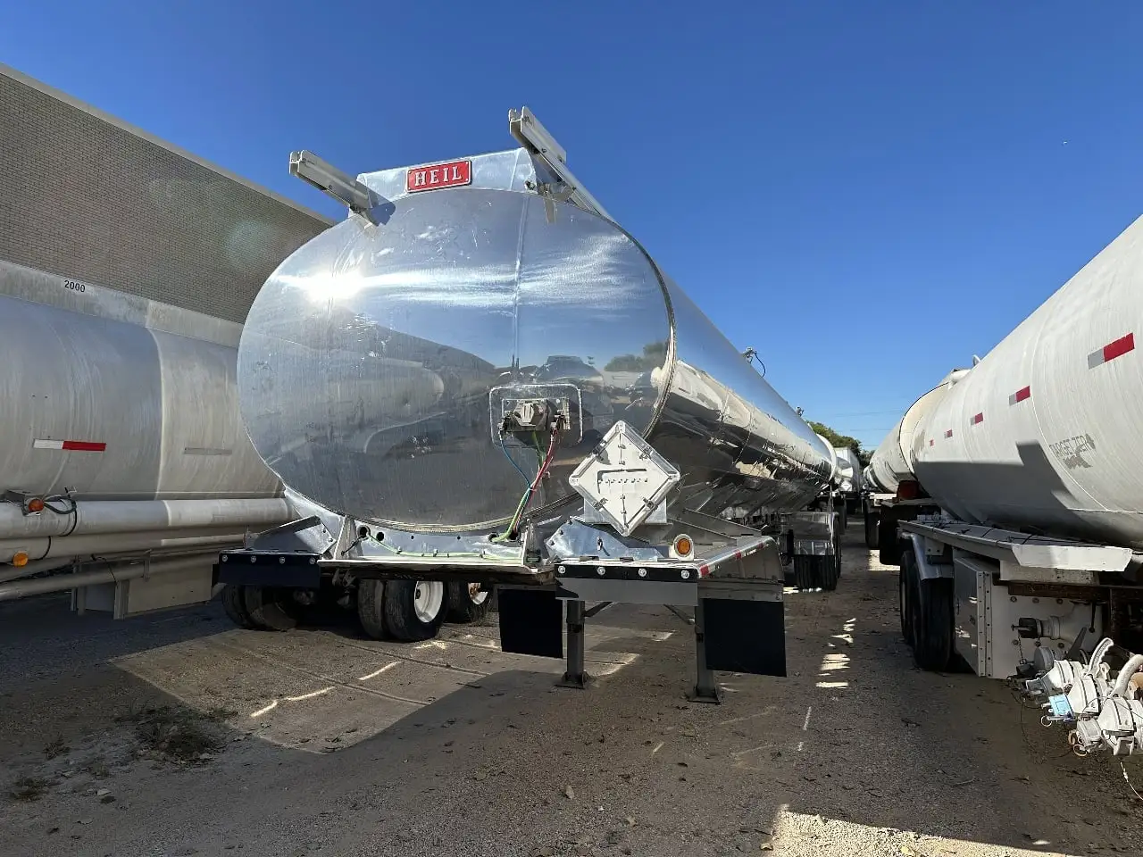 Used 2012 HEIL 406 Tanker Trailers Texas US | MCO Truck & Equipment #1513804