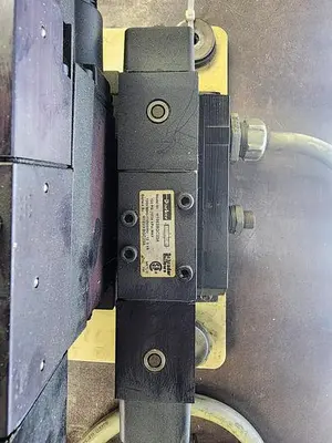 Akon Die Doors Pneumatic Cluster H1653BGA53466A / H1663BGC23A