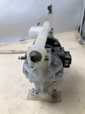 Warren-Rupp Sandpiper S05B2PBTPNI000 Polypropylene Double Diaphragm Pump 100PSI