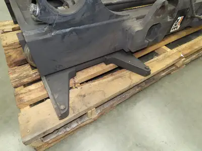 Yale 8500801 Forklift Mast 2 Stage 3 Lever 120" Lift 8000lb Class 2 Off ERC080HD