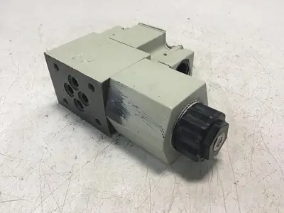 USED YUKEN S-DSG-01-2B2-D24-50