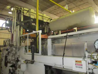 LYLE 150FH Thermoformer Web Fed Type | Perry Equipment (29)