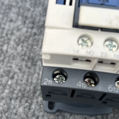 Used Schneider Electric LC1D09BD PLC Contactors California US | Davliegogo LLC #1706575