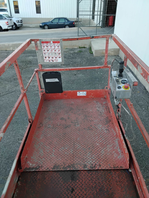 USED 2014 Skyjack SJ4632