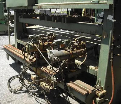 CEMCO 10 FT MULTI-SPINDLE VERTICAL AND HORIZONTAL BORING MACHINE