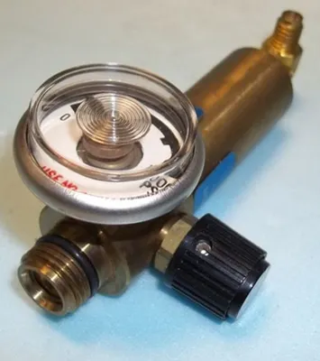QTY. 1. ALPHAGAZ MODEL: 716 1000 PSI MAX GAS REGUL...