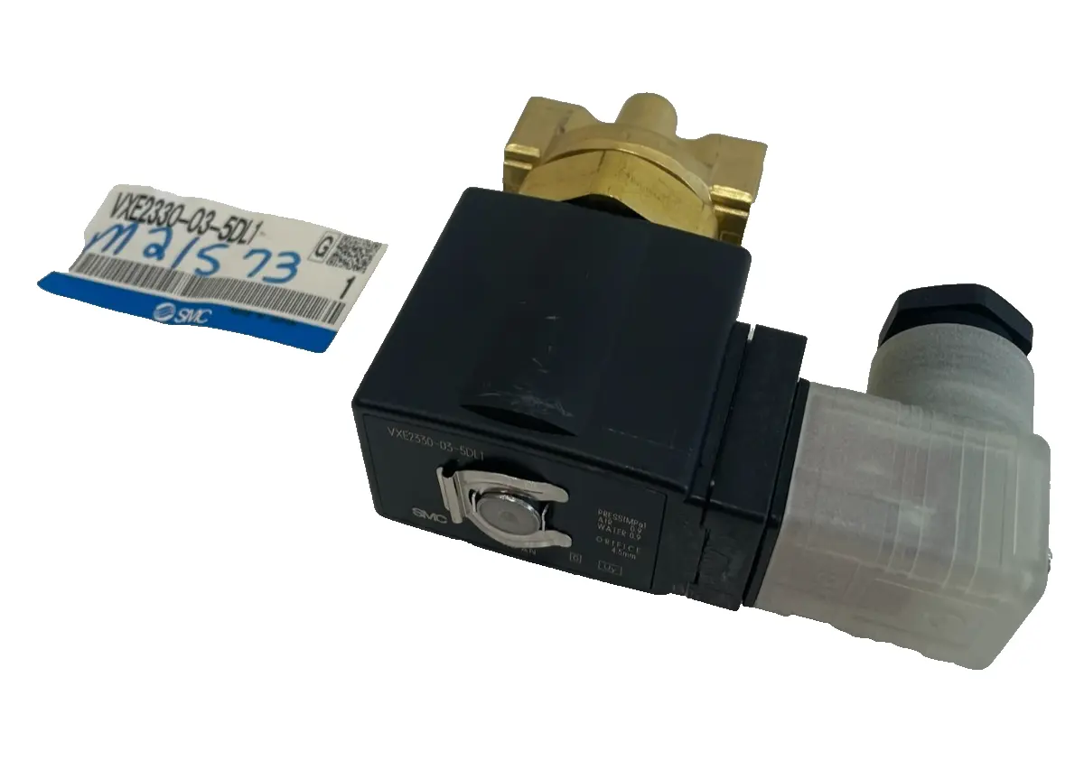 NEW SMC VXE2330-03-5DL1 2 PORT SOLENOID VAVLE VXE2330035DL1