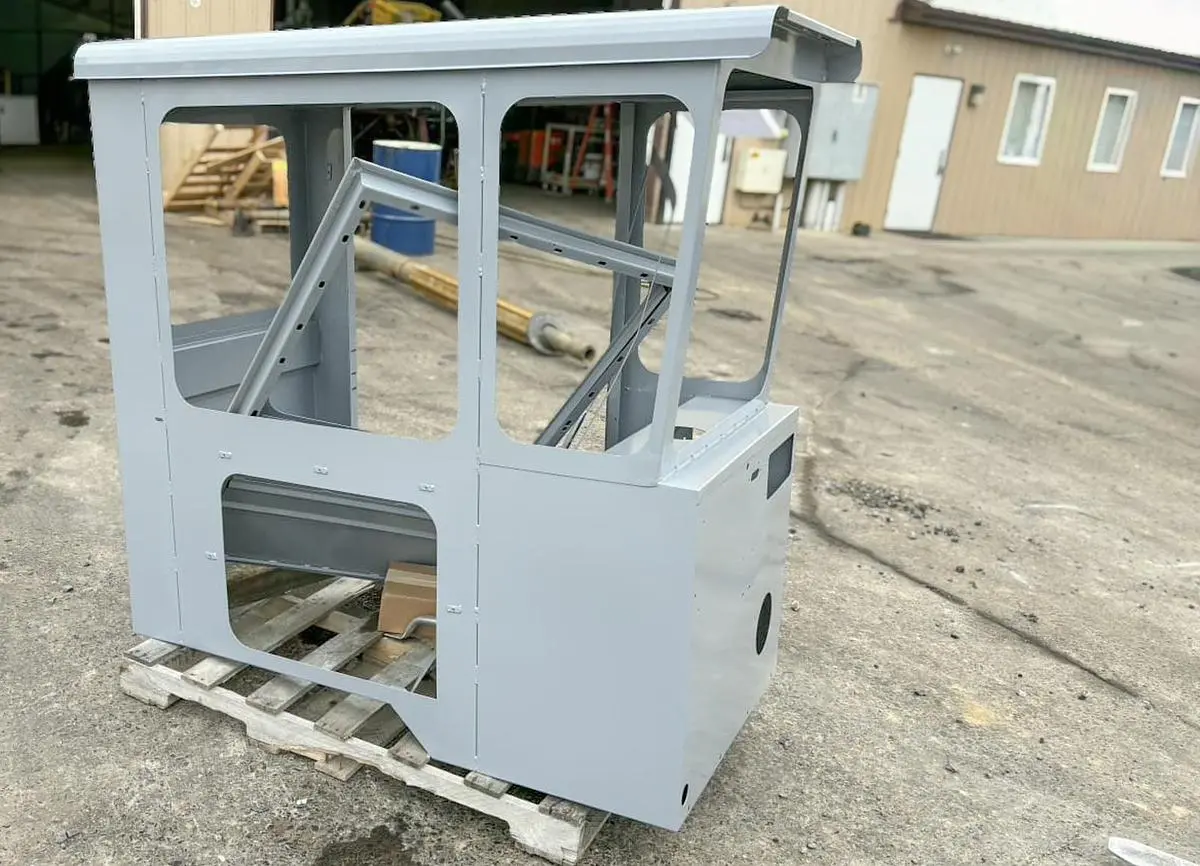 New | in-Stock AFTERMARKET CCC DRIVER CAB Cab Chassis trucks Pennsylvania US | East West Machinery & Drilling #1417901