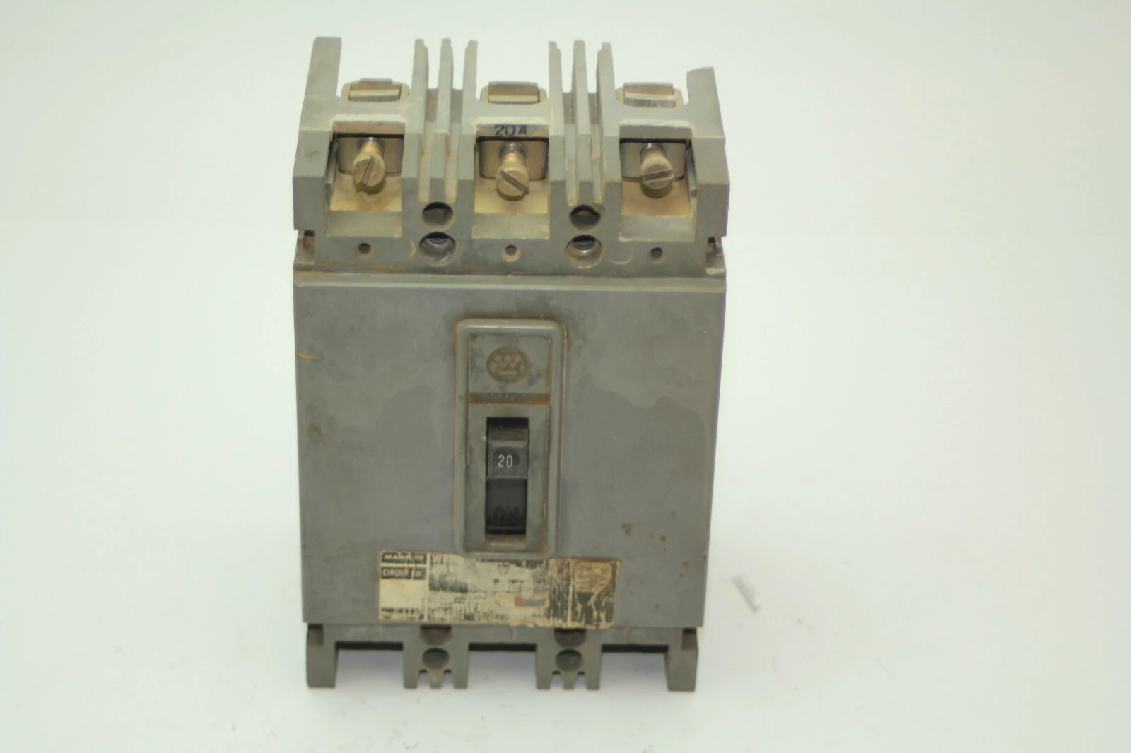 Used Westinghouse HFB3020 Circuit Breakers California US | Davliegogo LLC #1705256