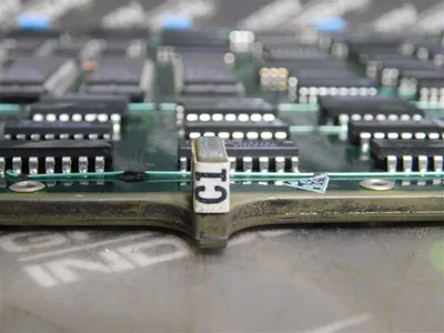 USED DEC L0102