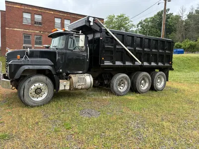 Used 1999 MACK RD688S Dump trucks Tennessee US | Proxy Equipment #1388801