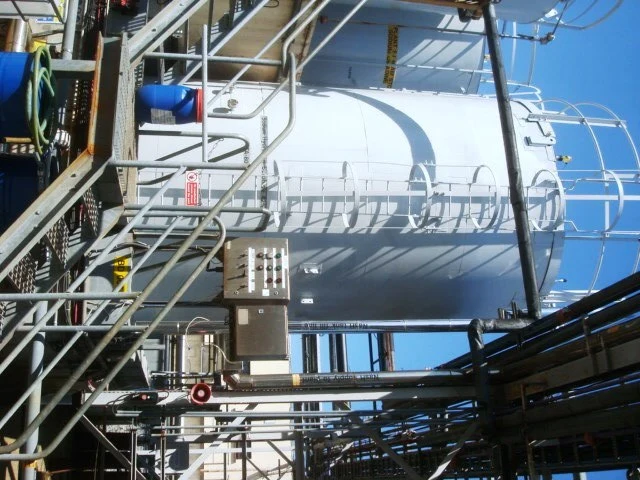 57,000L S/S Vert Enc Jktd Tank