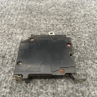 Used cutler hammer CHB120 Circuit Breakers California US | Davliegogo LLC #1705558