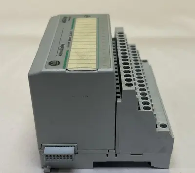 USED ALLEN-BRADLEY 1794-OB16