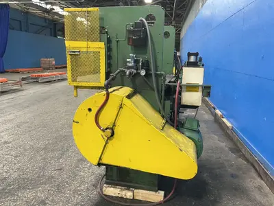 Used UMI CORPORATION UMI876 Power Squaring Shears (Inch) Ohio US | HGR 24 #1305243