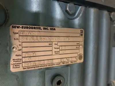 Sew-Eurodrive K87AM213 3HP Gear Drive/Speed Reducer 79.34:1 6000RPM 3PH