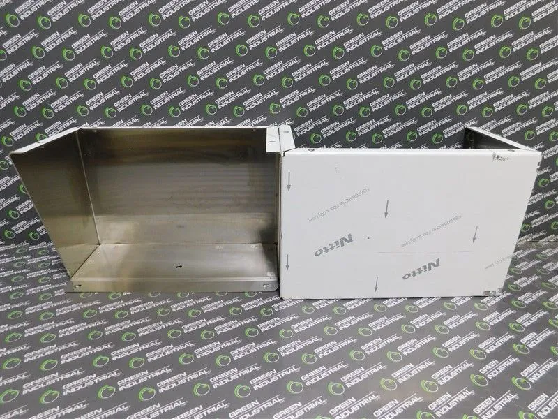 Saginaw Control & Engineering SCE-FK1218SS SS Floor Kit 12"x18"x9.dd12" Surplus