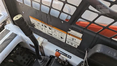 USED 2001 BOBCAT 553