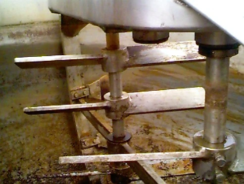 1,140L S/S Bch Scraped Jktd Tilting Pan
