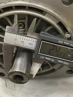 USED SIEMENS 1FT5072-0AC01-2-Z