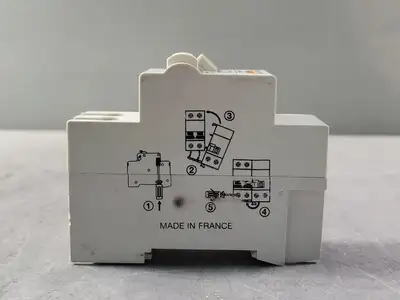 63 Amp, 2 Pole, 230/400 volts Circuit Breaker (Bag of 4)