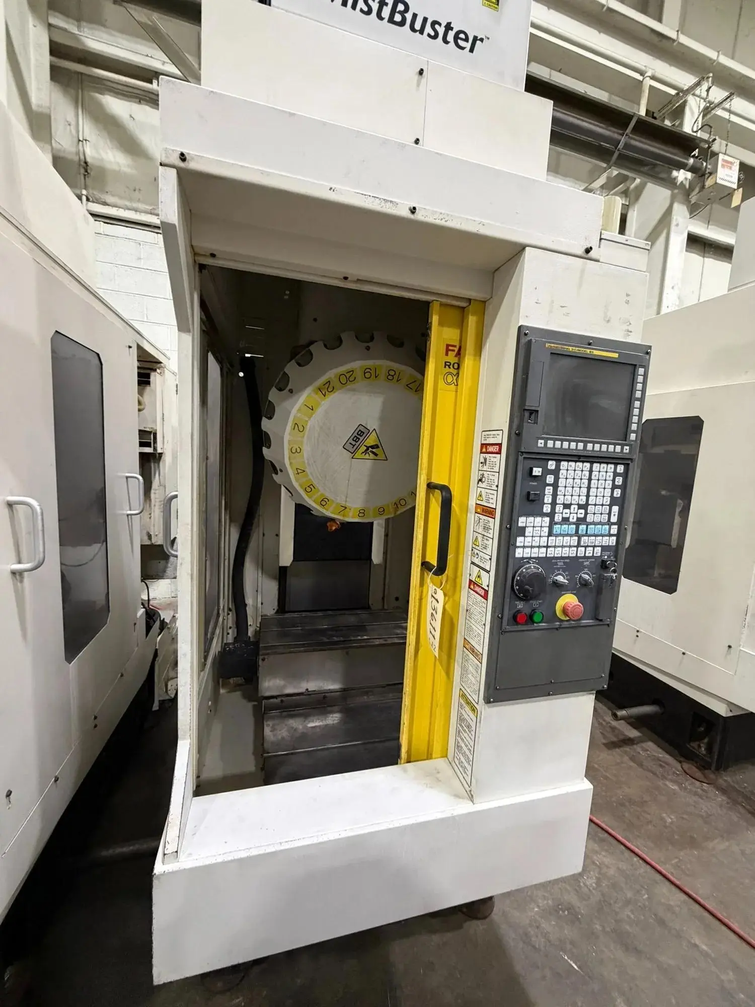 Used 2013 FANUC ROBODRILL ALPHA-D21SIA5 Drilling & Tapping Centers Illinois US | Aucto #1306882