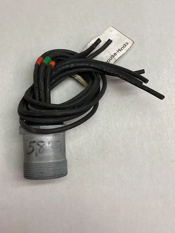 Used COOPER CROUSE-HINDS X887012B Misc Electrical & Power Parts Ohio US | Surplus Asset Holdings #1238544