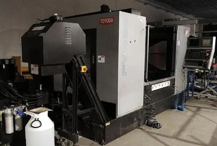 Used 2010 TOYODA FV 1165 Vertical Machining Centers SK | UCY Industrial GmbH #385603