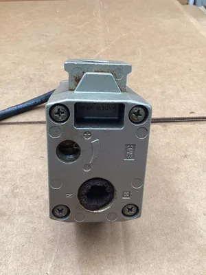 SMC AV4000 Soft Start-Up Compressed Air Solenoid Valve