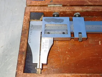 Used BROWN & SHARPE 571 Vernier Calipers Ohio US | HGR 24 #1233311