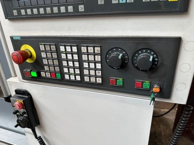 2015 DUGARD 760E Vertical Machining Centers | Charter Auctions (7)