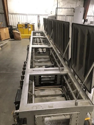 USED VACUUM SIZING 20 FEET VACUUM TANKS