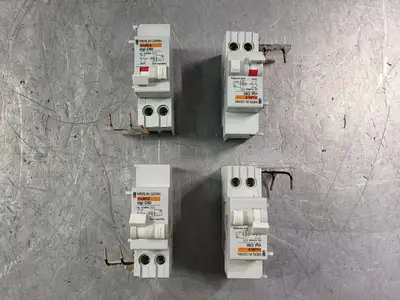 63 Amp, 2 Pole, 230/400 volts Circuit Breaker (Bag of 4)