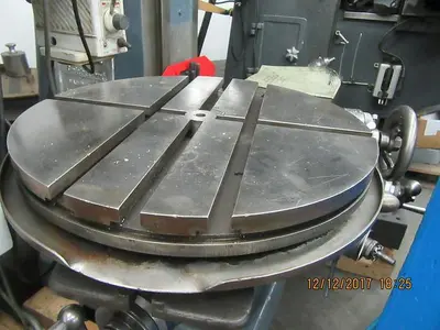 1340-700 18″ Horizontal Hand Operated Rotary Table