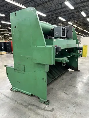 Used 1997 ACCURSHEAR 850010 Power Squaring Shears (Inch) Georgia US | The Equipment Hub #1083138
