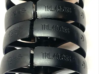 USED IGUS TRIFLEX R CABLE CARRIER 3D MULTI-AXIS CHAIN 45 1/2" SECTION