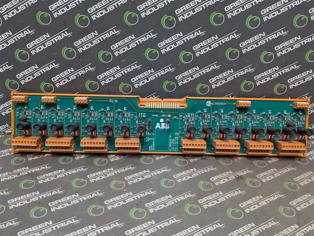 ABB L700712D1 Terminal Output Module NRDO02 Used