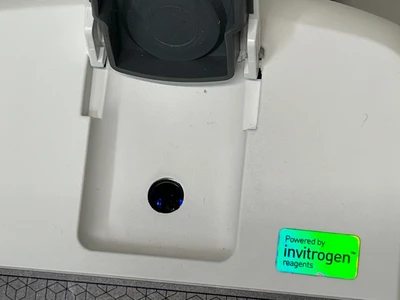 USED Thermo Scientific Invitrogen Qubit  4
