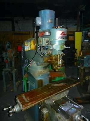 ENCO 9" x 42" VERTICAL TURRET MILL