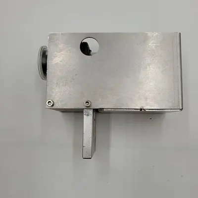 USED DI-SORIC VISION SENSOR WITH ENCLOSURE DI-SORIC CHECKER 4G7 821-0069-4R REV B